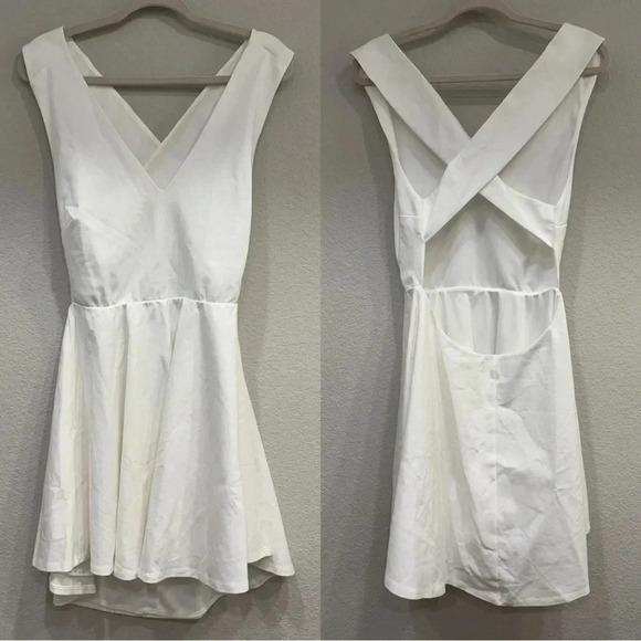 Sz XL - NWOT Lulus Going Steady White Backless Skater Dress - Picture 5 of 8